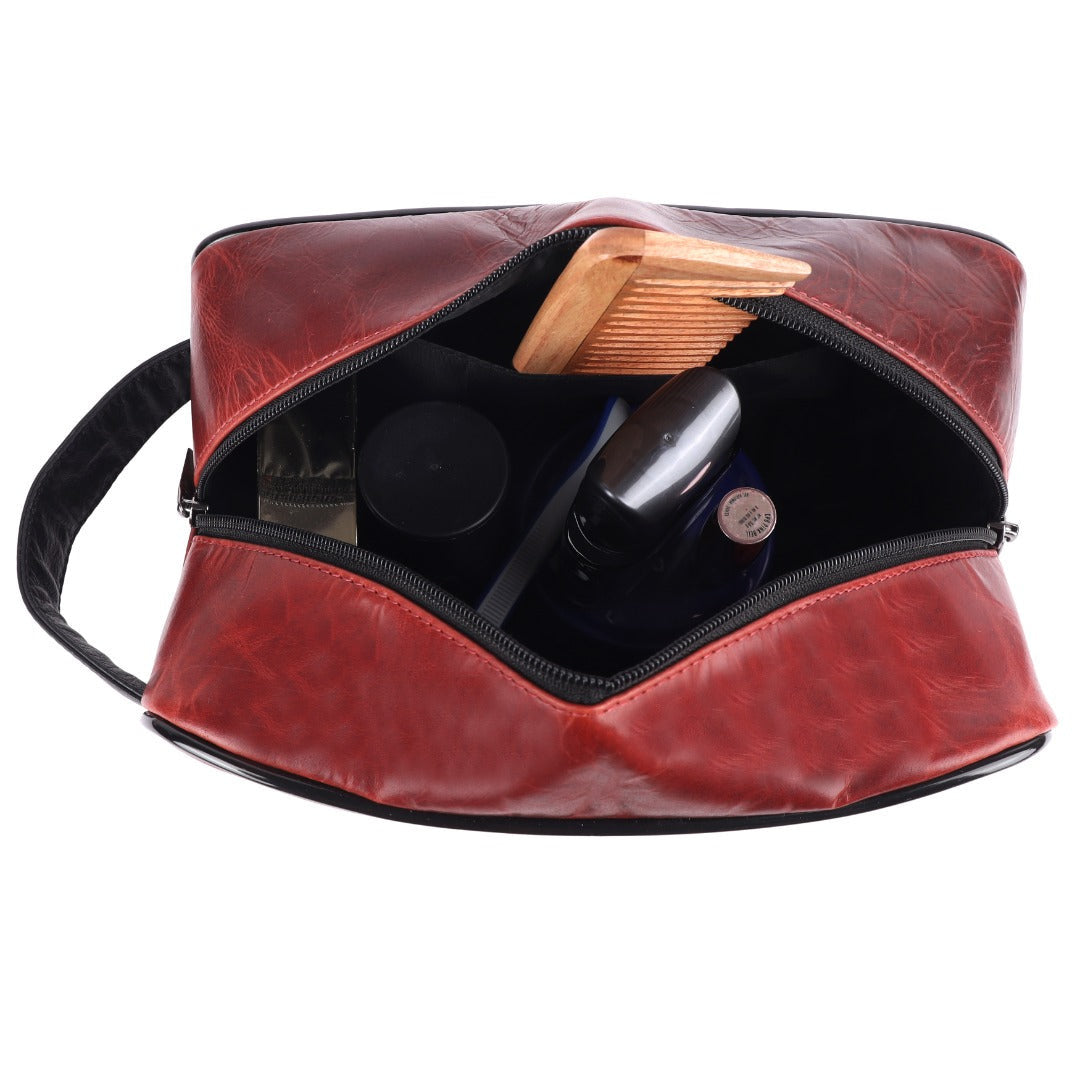 Cooper Allan SPORTGIFTZ Buffalo Leather Rugby Wash Bag Durable Toiletry Bag for Rugby Players and Fans Moisture-Resistant Lining, Secure Zip and Carry Handle 25cm x 14cm