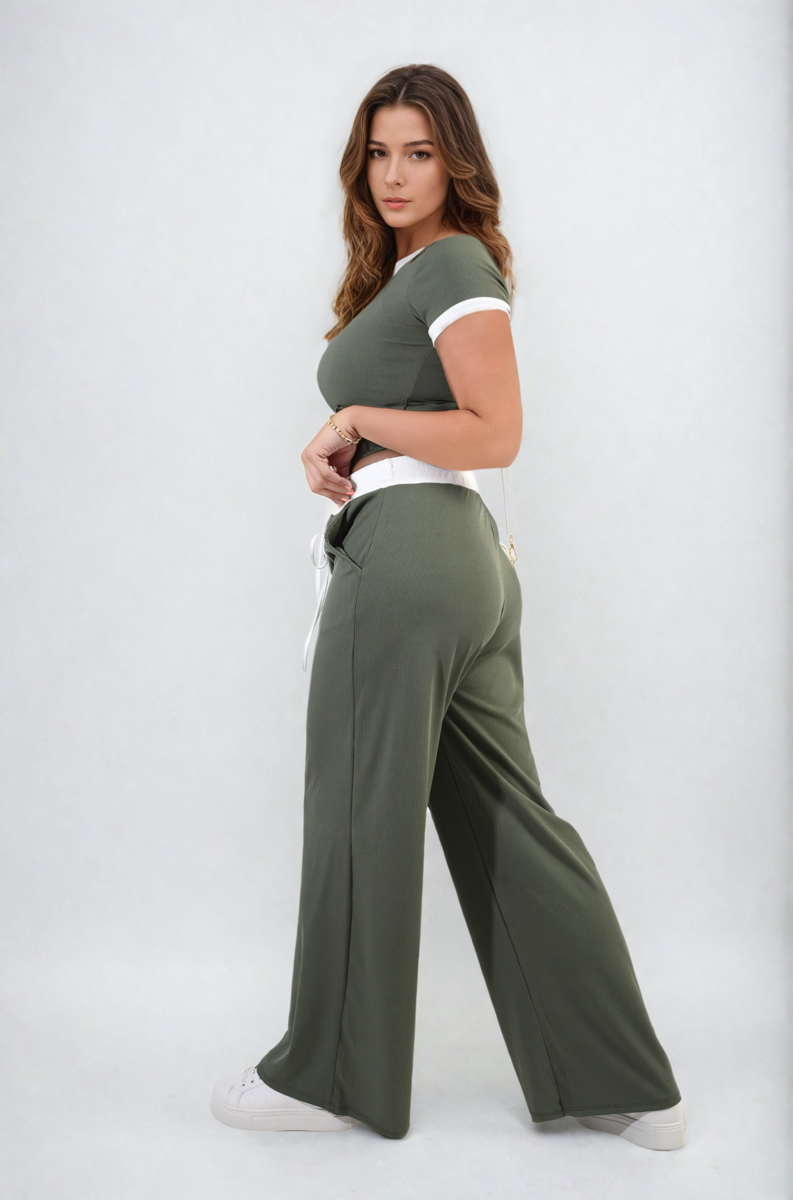 Cooper Allan Moda Contrasting Trim Crop Top and Trousers Co-ord Set